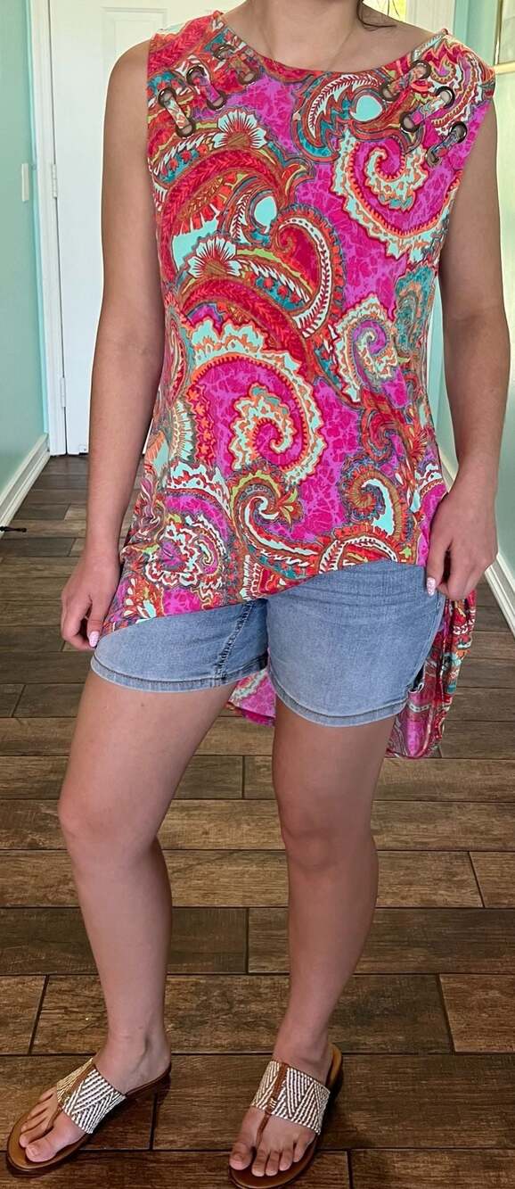 Women Sleeveless High-Low Paisley Tunic Top